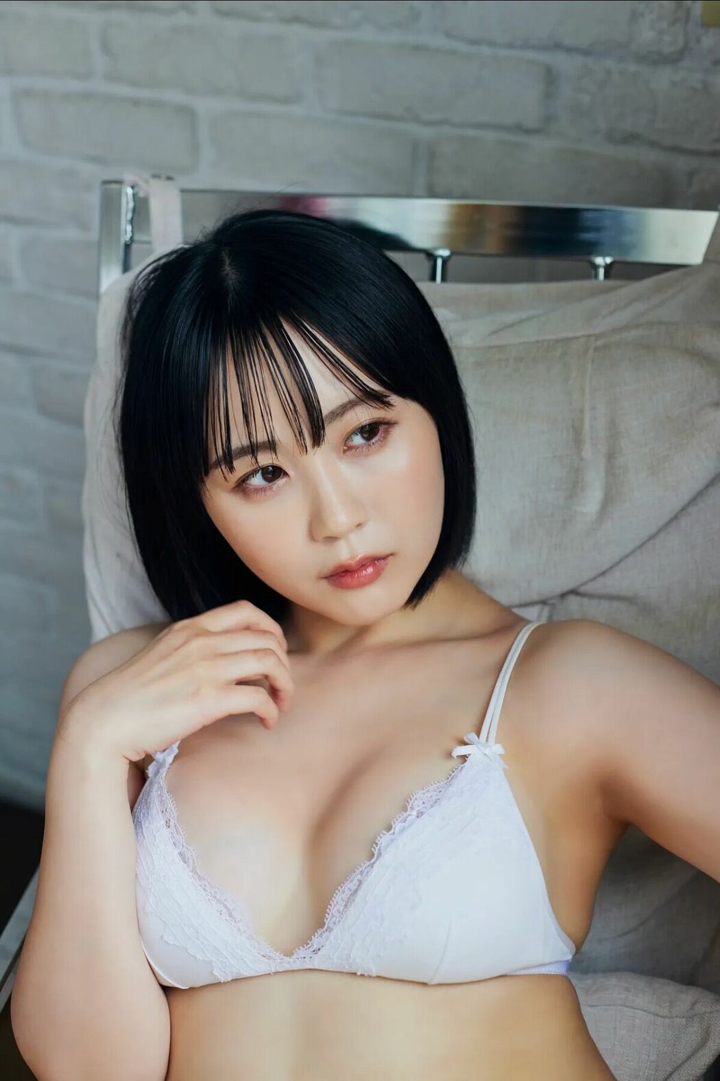 JP Yuki Yomichi 夜道雪 – FRIDAYデジタル写真集 ぎゅーってしよ Part01 (53P)