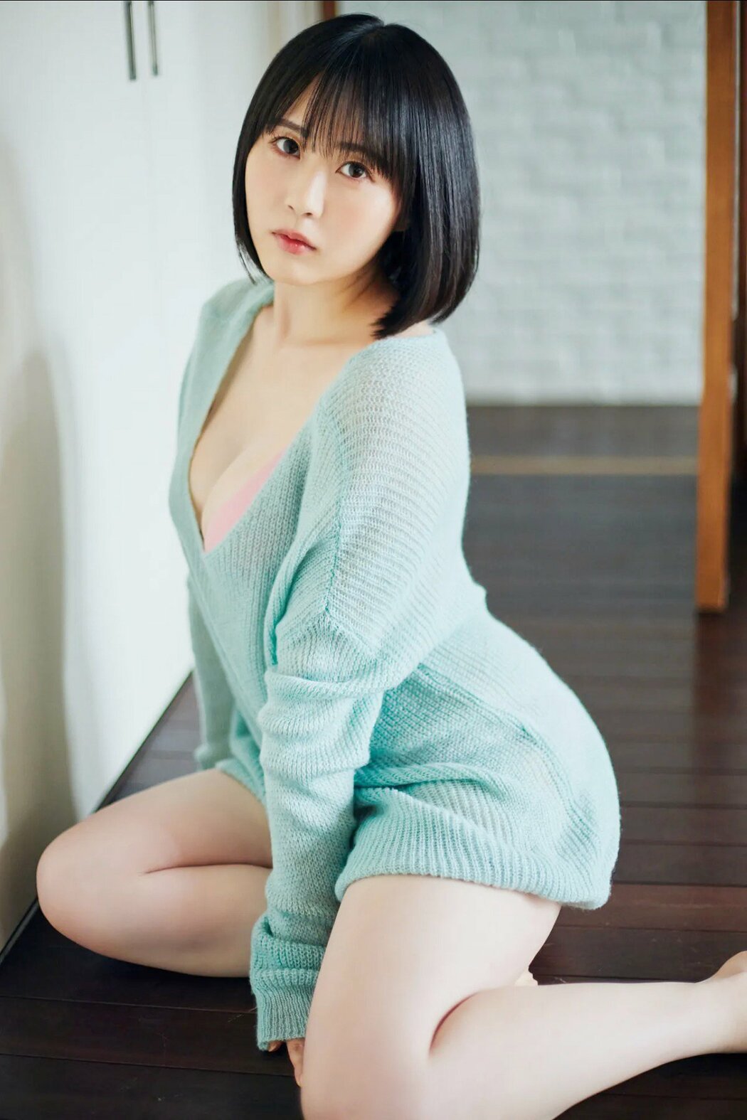 JP Yuki Yomichi 夜道雪 – FRIDAYデジタル写真集 ぎゅーってしよ Part02 (54P) Cover Photo