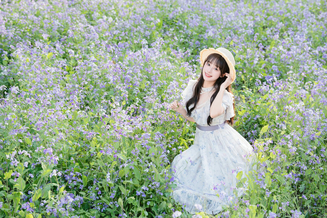 YiTuYu艺图语 Vol.9306 Xia Yu Xiao Nian (23P)