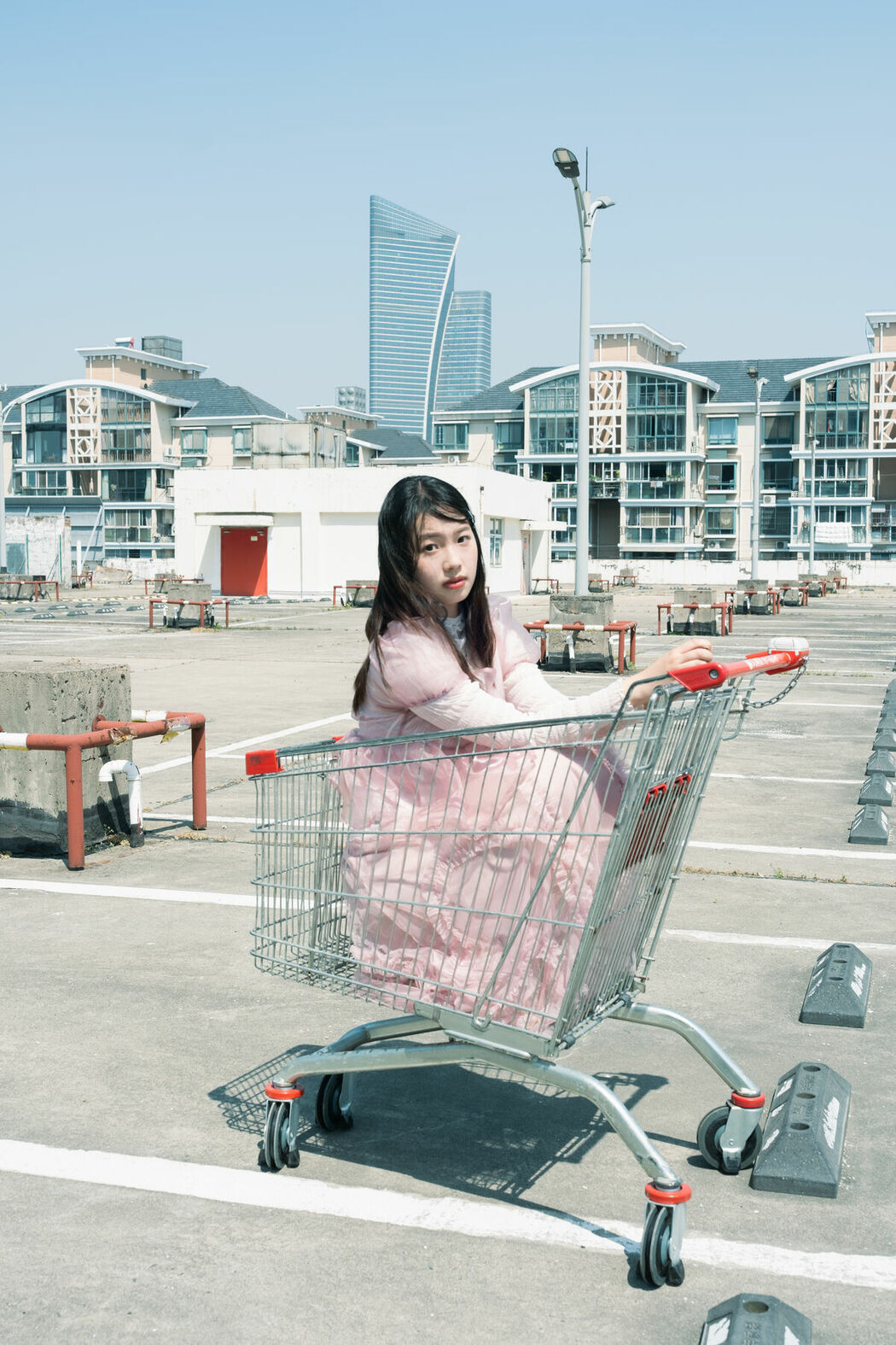 YiTuYu艺图语 Vol.9298 Fen Se Shao Nu (22P)