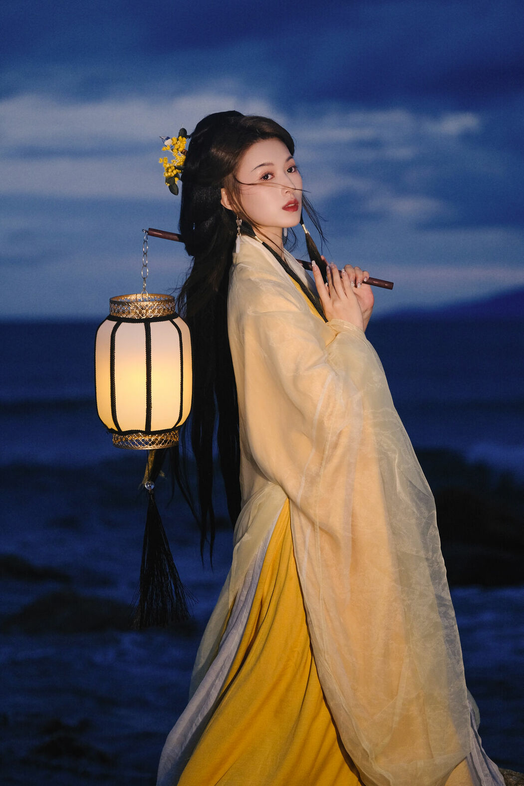 YiTuYu艺图语 Vol.9290 Tian Tian (16P)