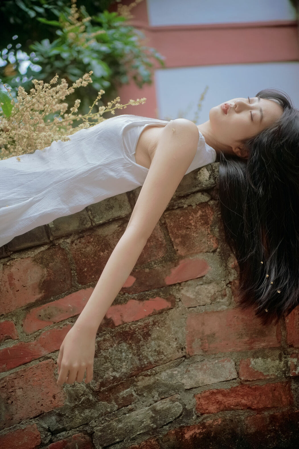 YiTuYu艺图语 Vol.9314 Xiao Yi (32P)