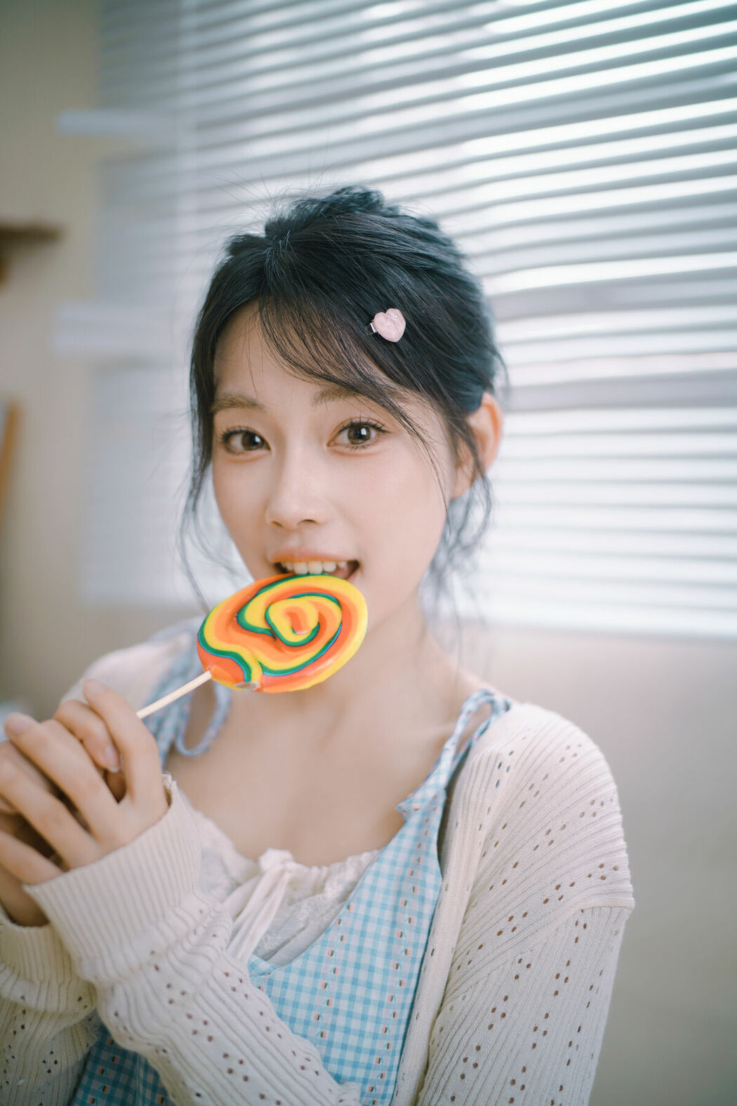 YiTuYu艺图语 Vol.9289 Nan Yi (40P)