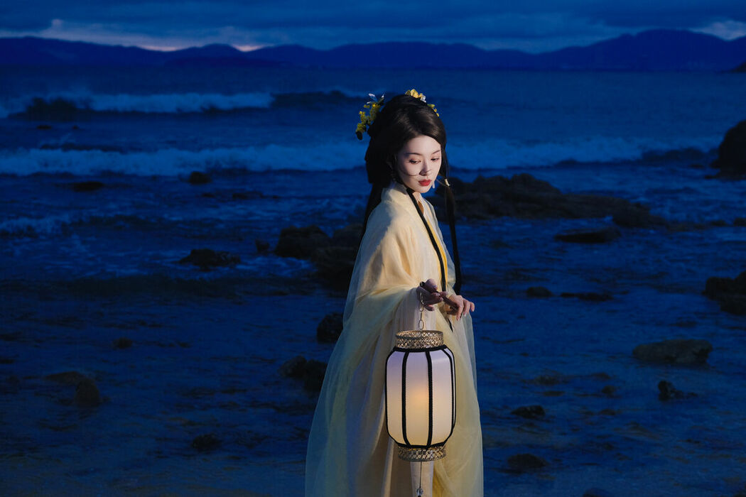 YiTuYu艺图语 Vol.9290 Tian Tian (16P)