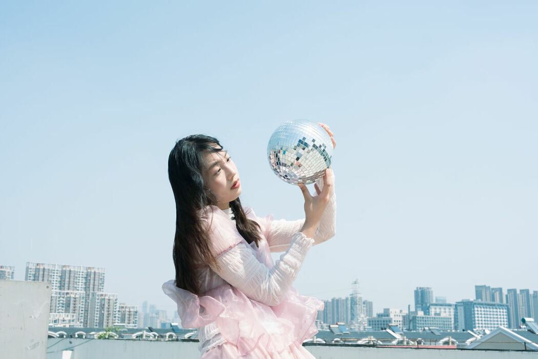 YiTuYu艺图语 Vol.9298 Fen Se Shao Nu (22P)