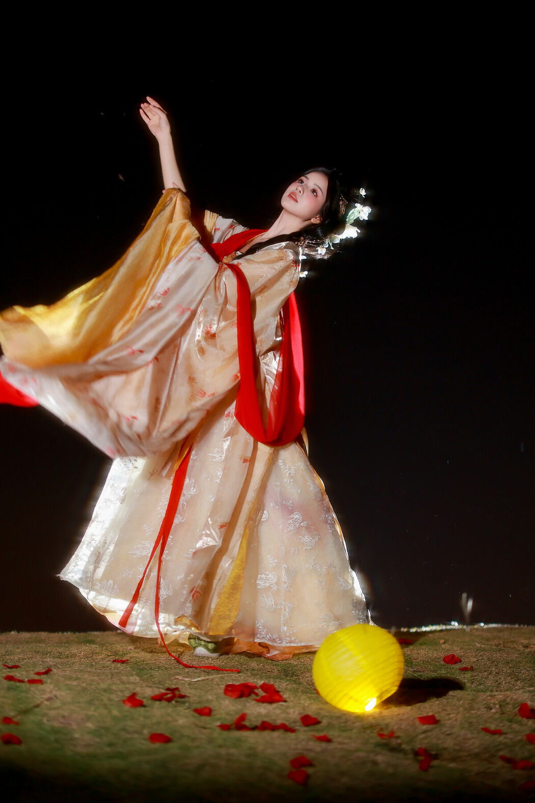 YiTuYu艺图语 Vol.9311 Xiao Du Tong Xue (37P)