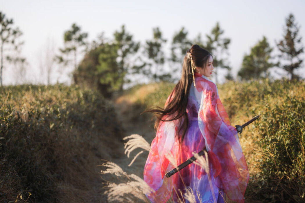 YiTuYu艺图语 Vol.9295 Cang Da Lao (18P)