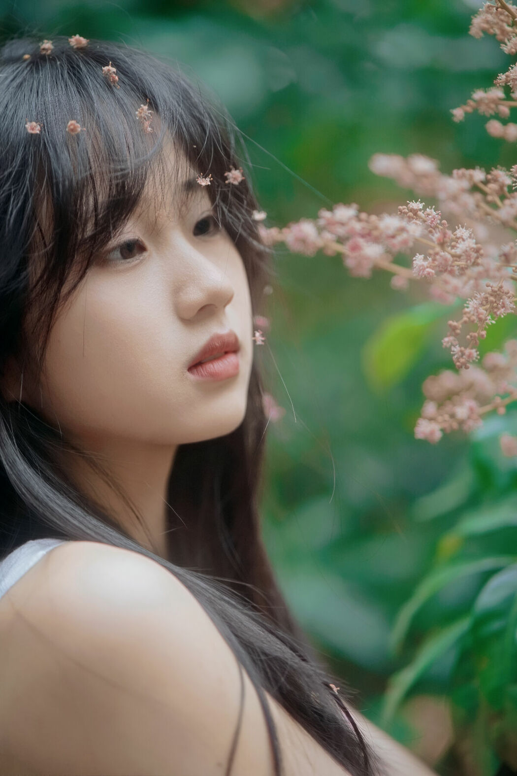 YiTuYu艺图语 Vol.9314 Xiao Yi (32P)