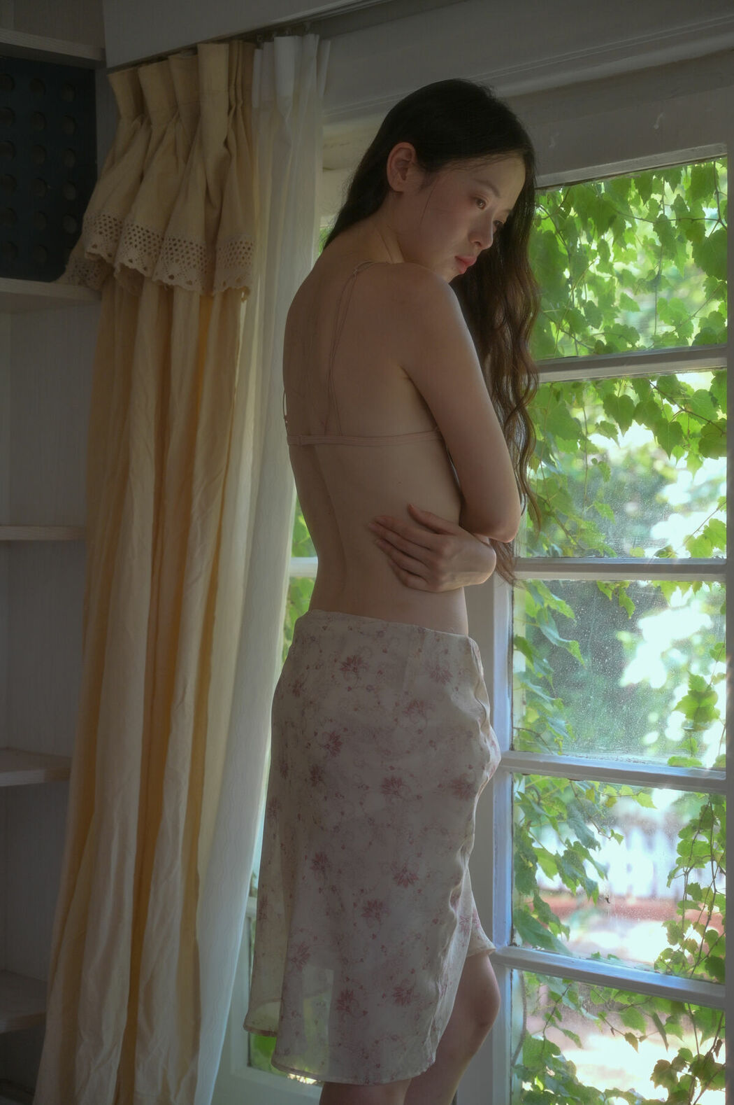 YiTuYu艺图语 Vol.9304 Cai Jing Fan (34P)