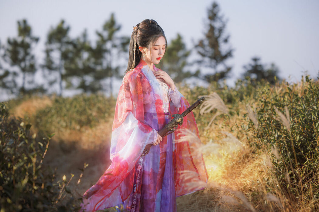 YiTuYu艺图语 Vol.9295 Cang Da Lao (18P)