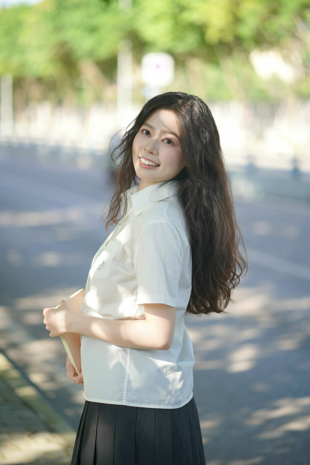 YiTuYu艺图语 Vol.9292 Xiao Wan (15P)