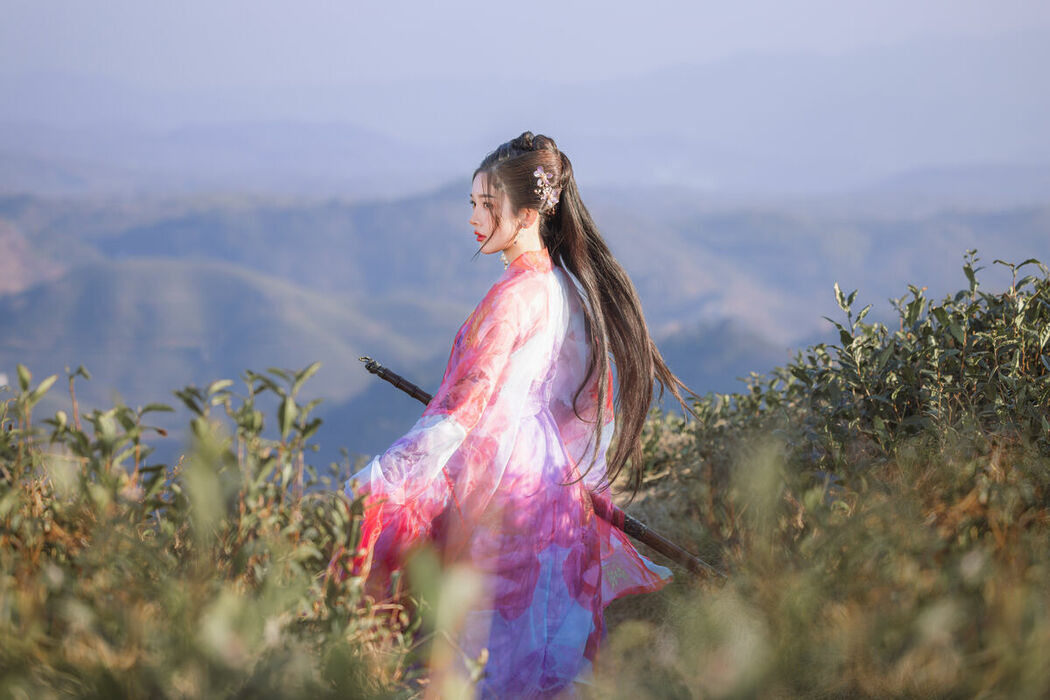 YiTuYu艺图语 Vol.9295 Cang Da Lao (18P)