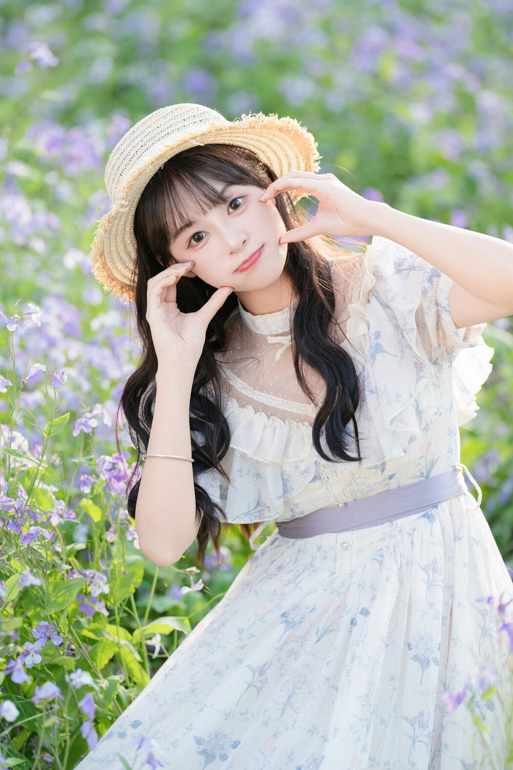 YiTuYu艺图语 Vol.9306 Xia Yu Xiao Nian (23P)