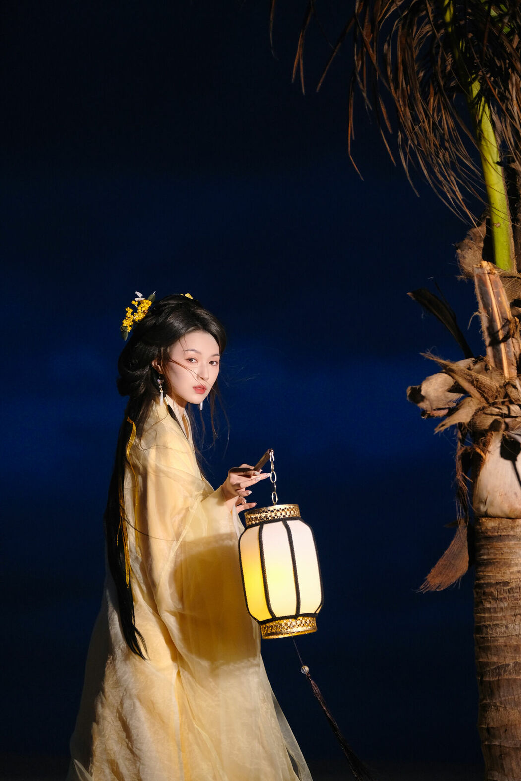 YiTuYu艺图语 Vol.9290 Tian Tian (16P)