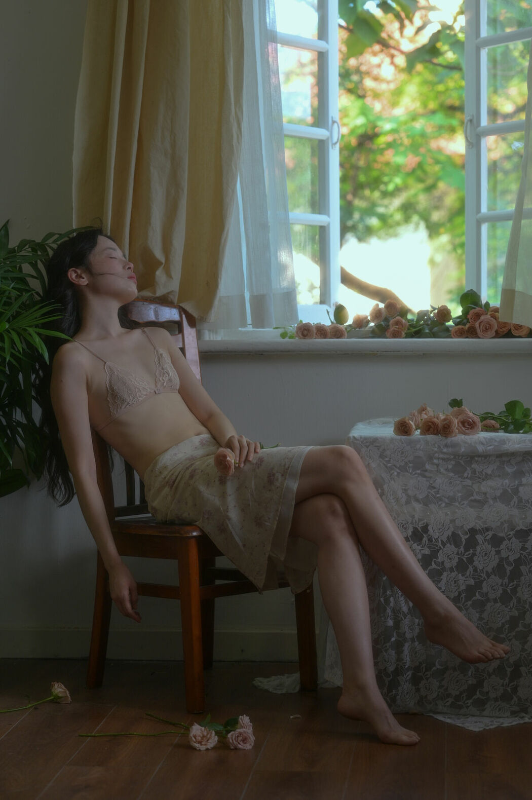 YiTuYu艺图语 Vol.9304 Cai Jing Fan (34P)