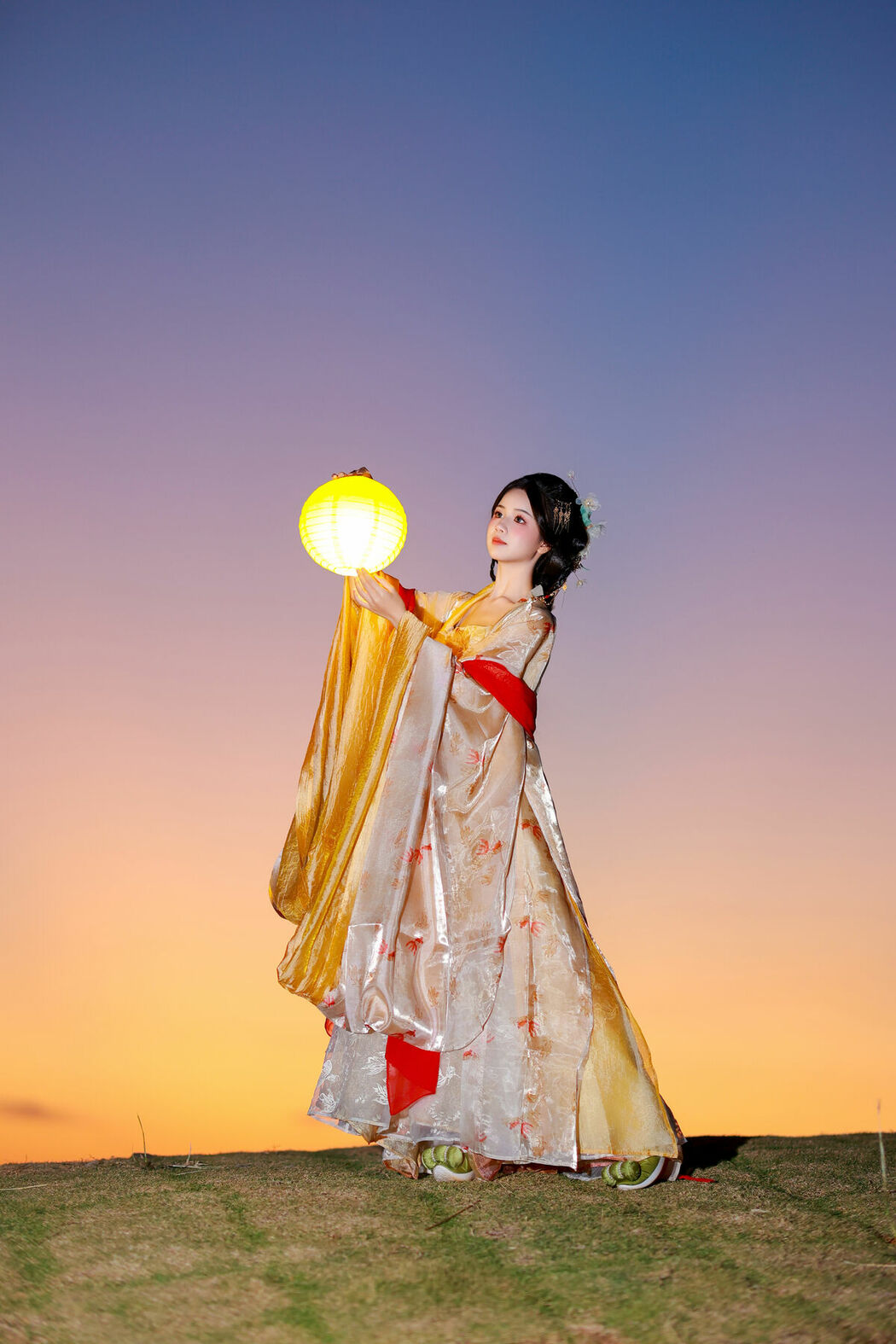 YiTuYu艺图语 Vol.9311 Xiao Du Tong Xue (37P)