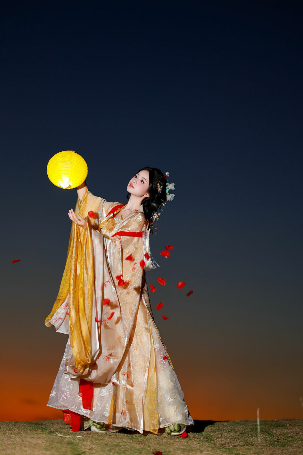 YiTuYu艺图语 Vol.9311 Xiao Du Tong Xue (37P)