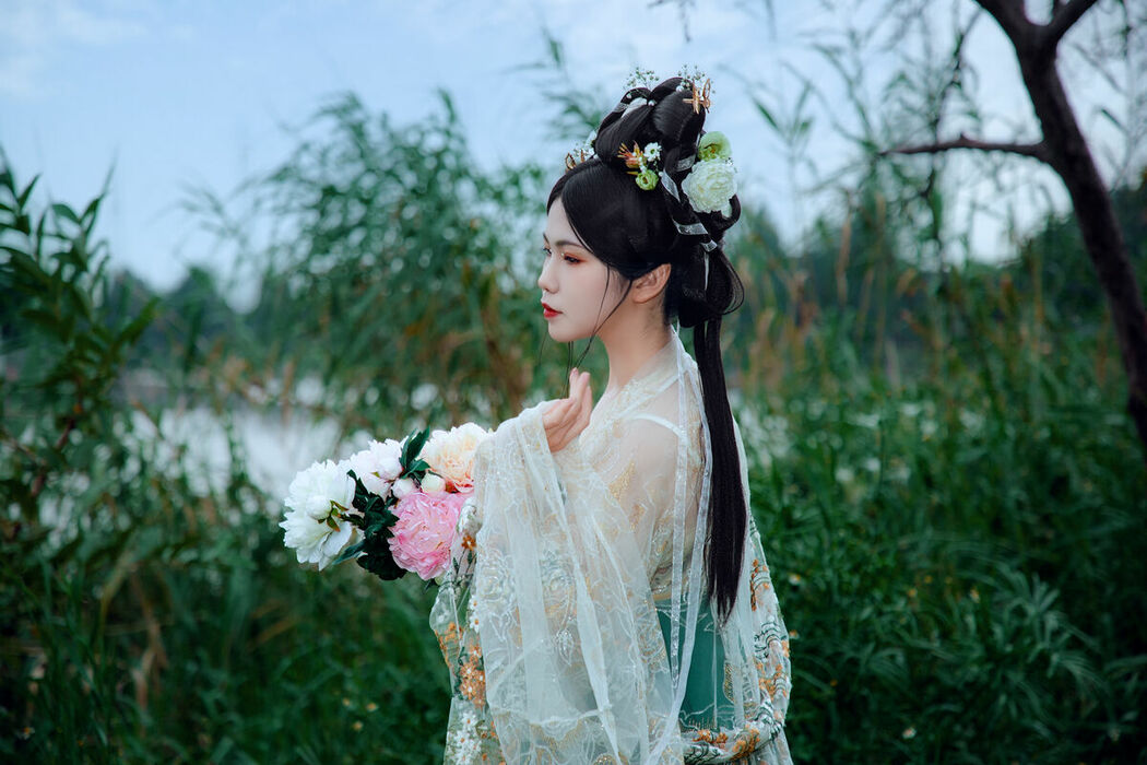 YiTuYu艺图语 Vol.9300 Pang Tou Yu (19P)