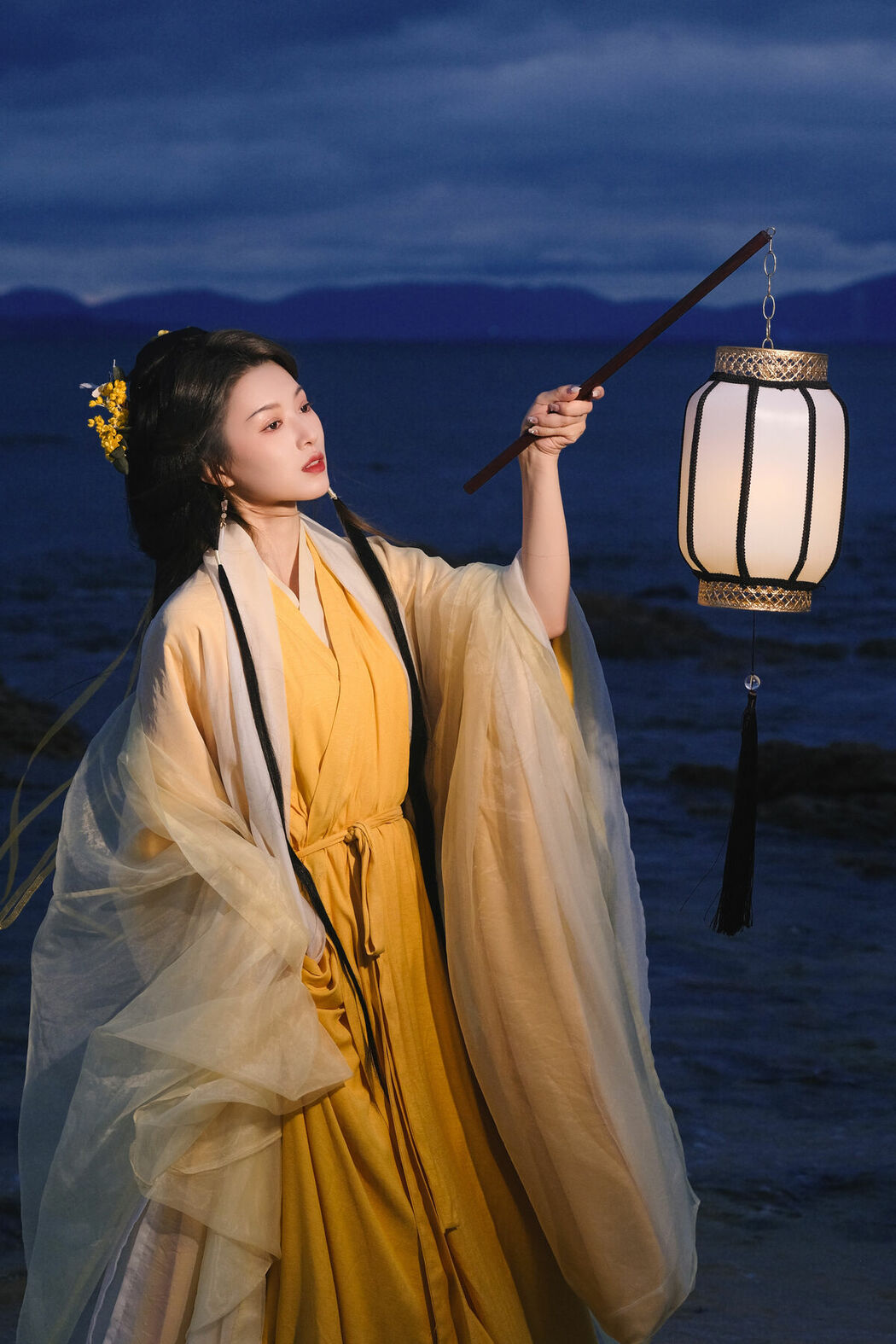 YiTuYu艺图语 Vol.9290 Tian Tian (16P)