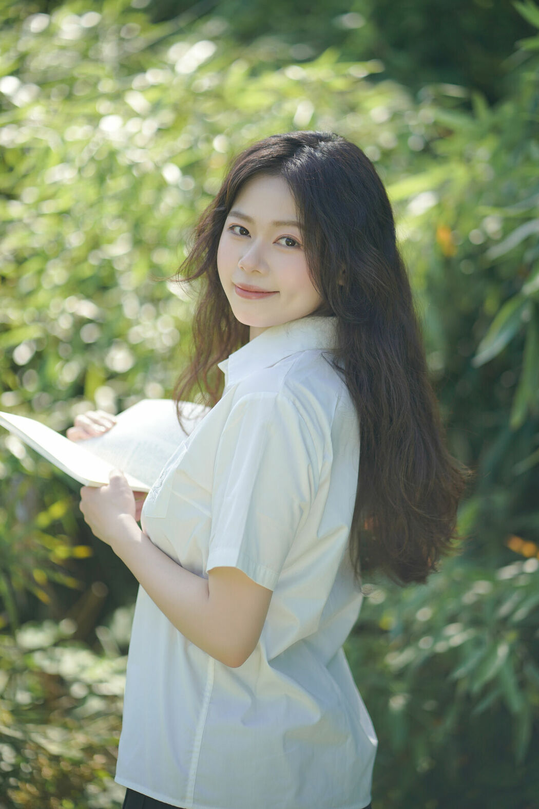 YiTuYu艺图语 Vol.9292 Xiao Wan (15P)