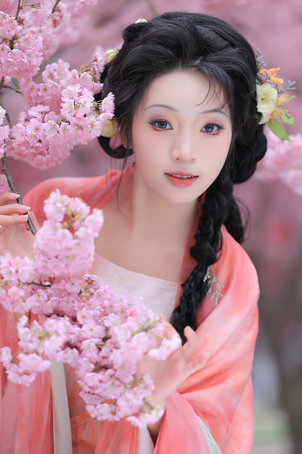 YiTuYu艺图语 Vol.9342 Kimi Fu Kun (16P)