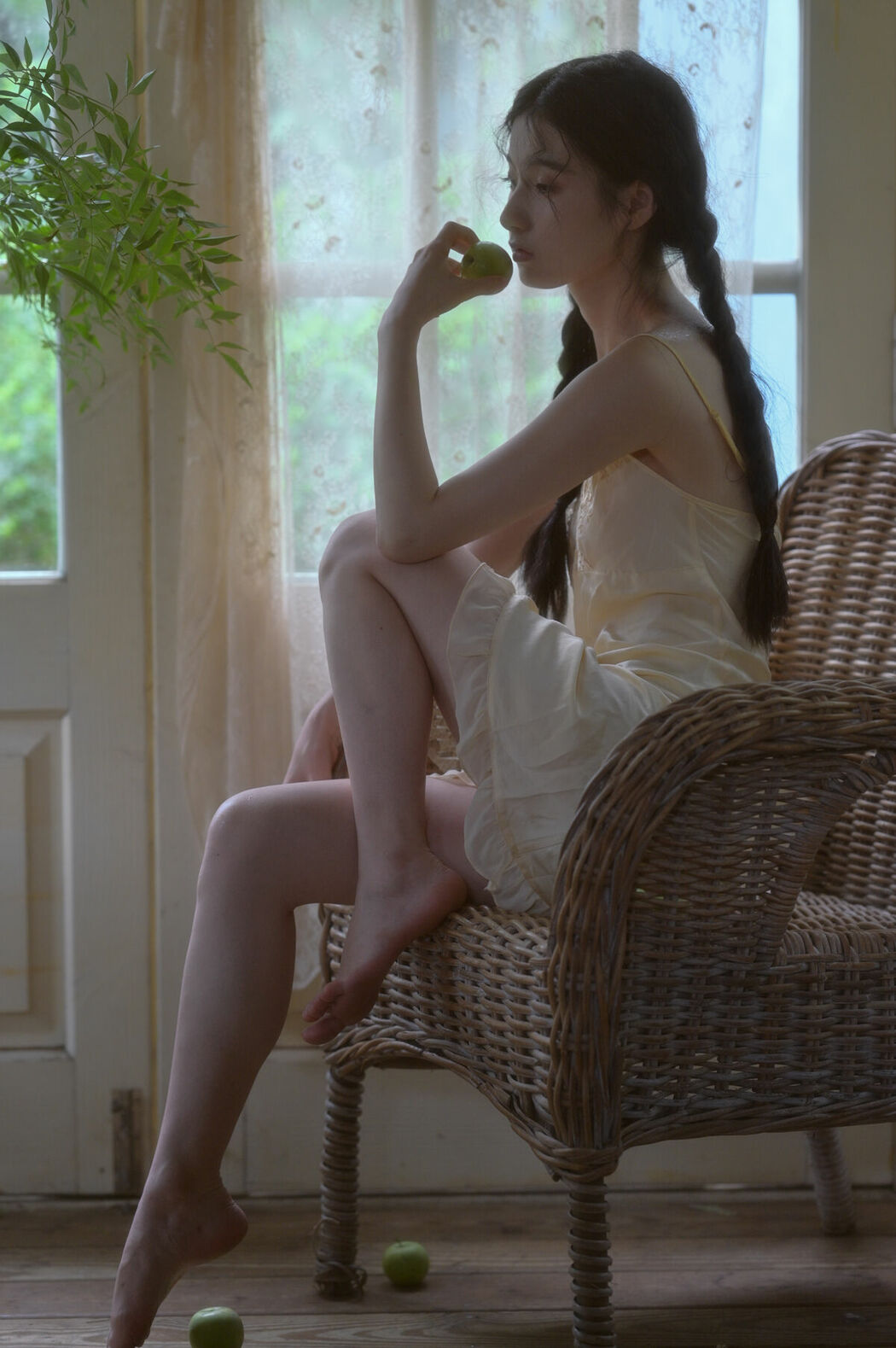 YiTuYu艺图语 Vol.9332 Yi Ming (54P)