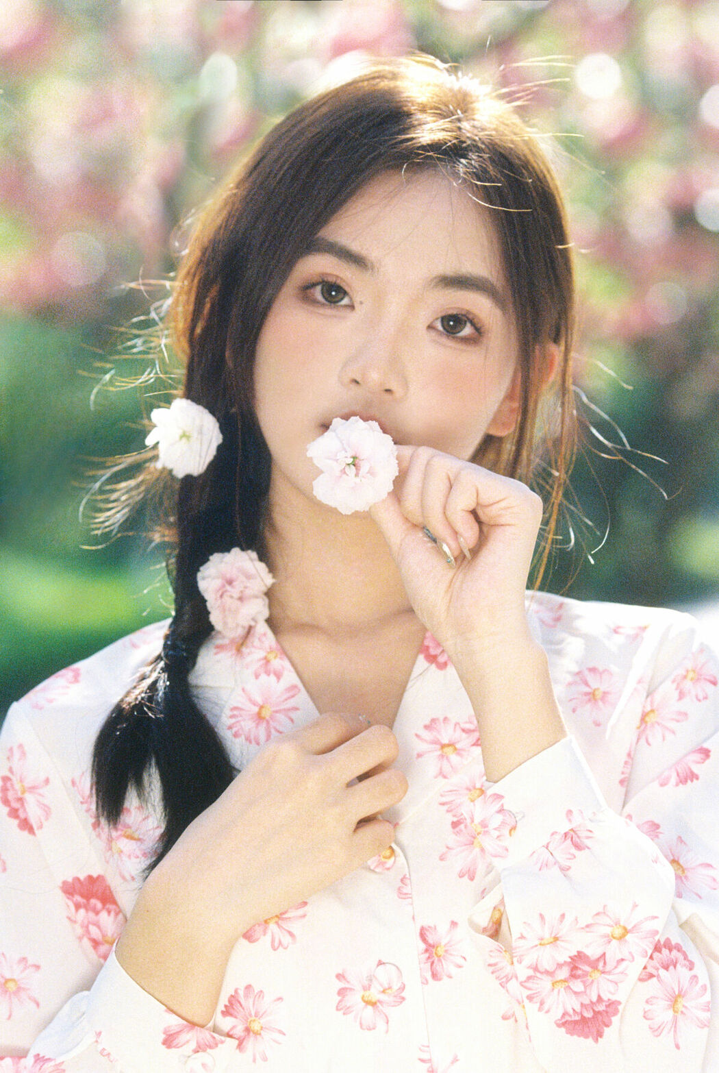 YiTuYu艺图语 Vol.9339 Yi Ming (15P)