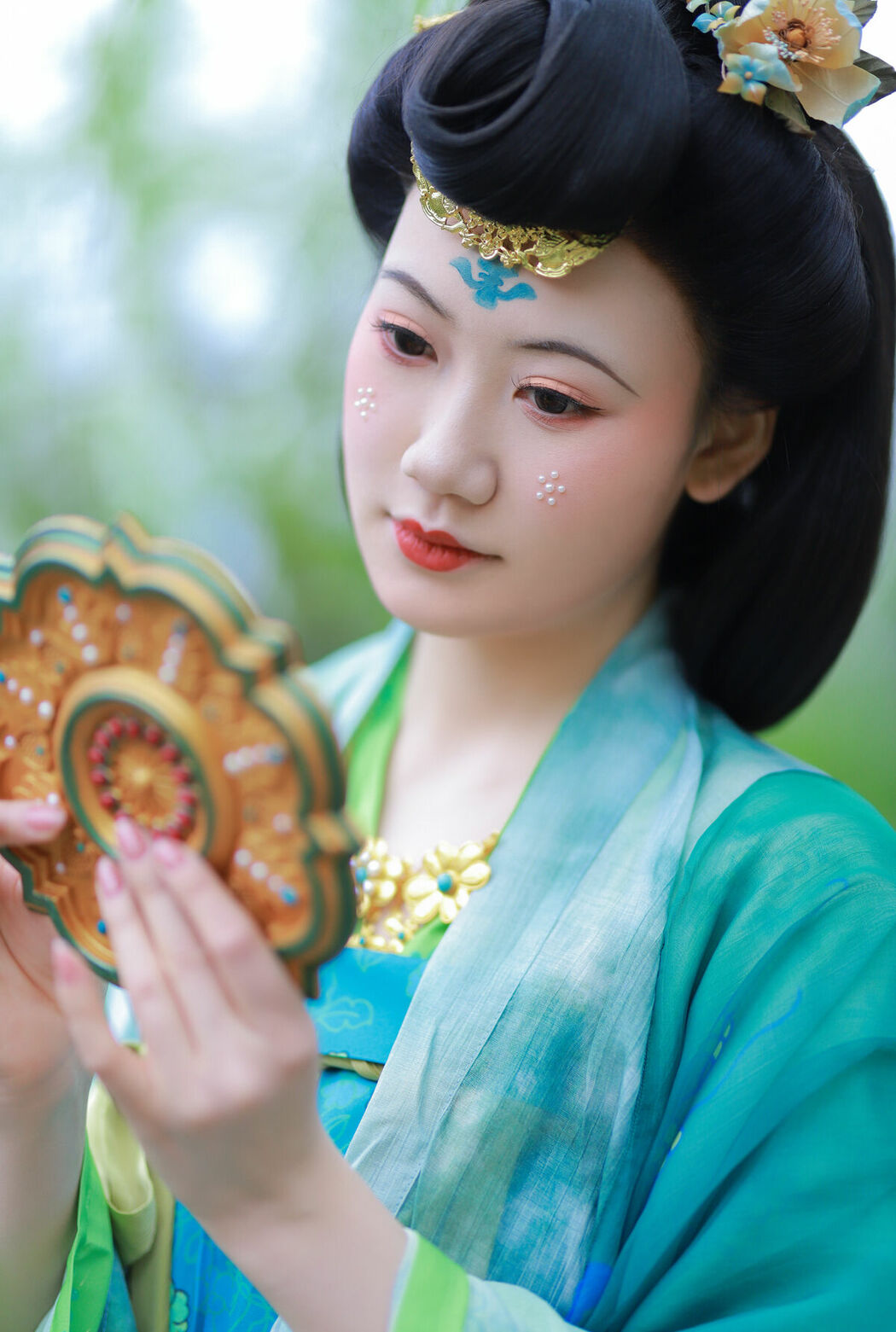 YiTuYu艺图语 Vol.9346 Er Er Er You (17P)