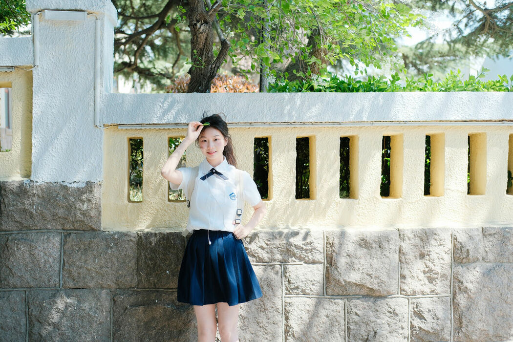 YiTuYu艺图语 Vol.9333 Ai Pai Ce Lian De Xiao Xiang (20P)