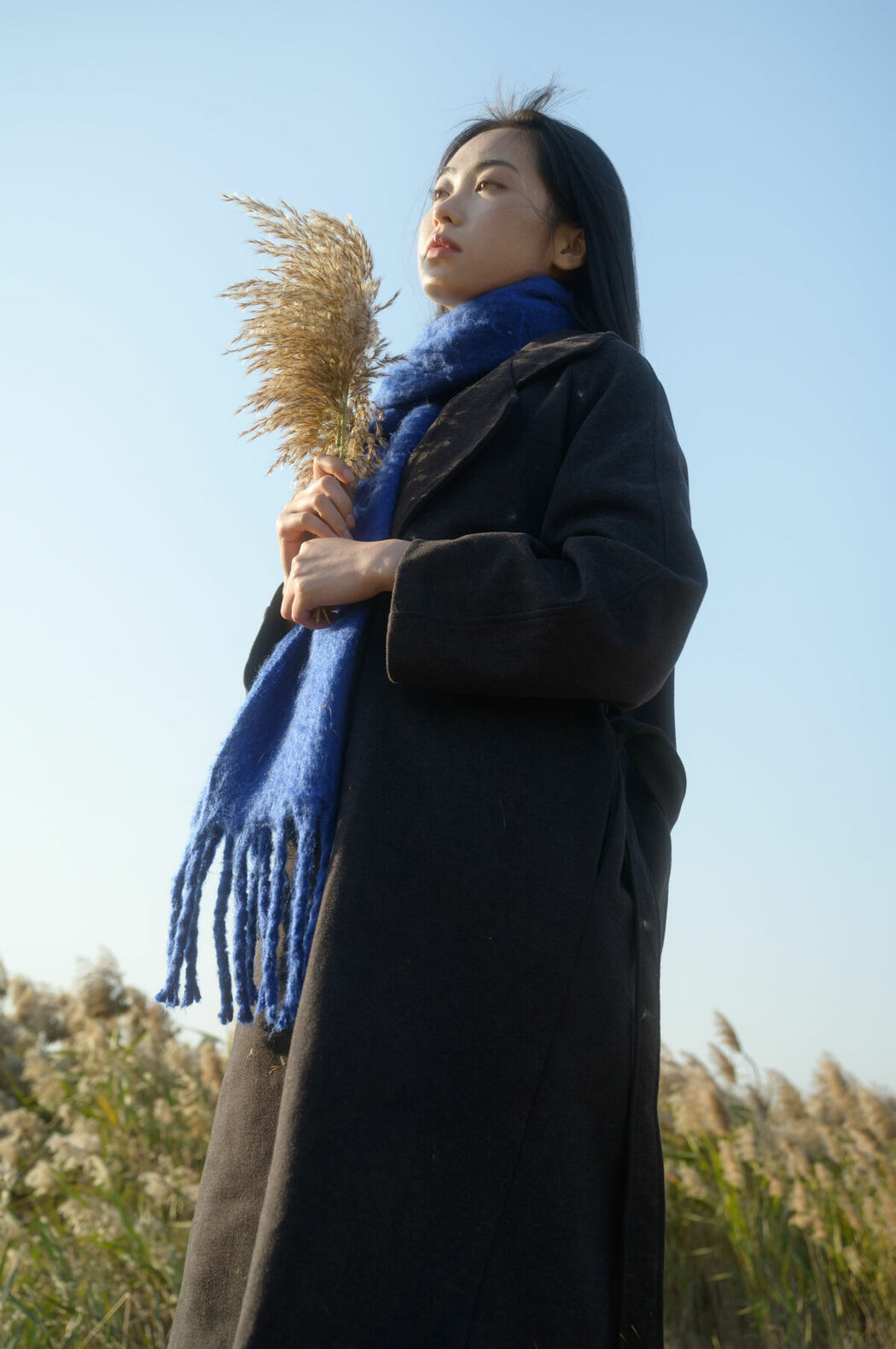 YiTuYu艺图语 Vol.9334 Ban Ge Yue Liang (18P)