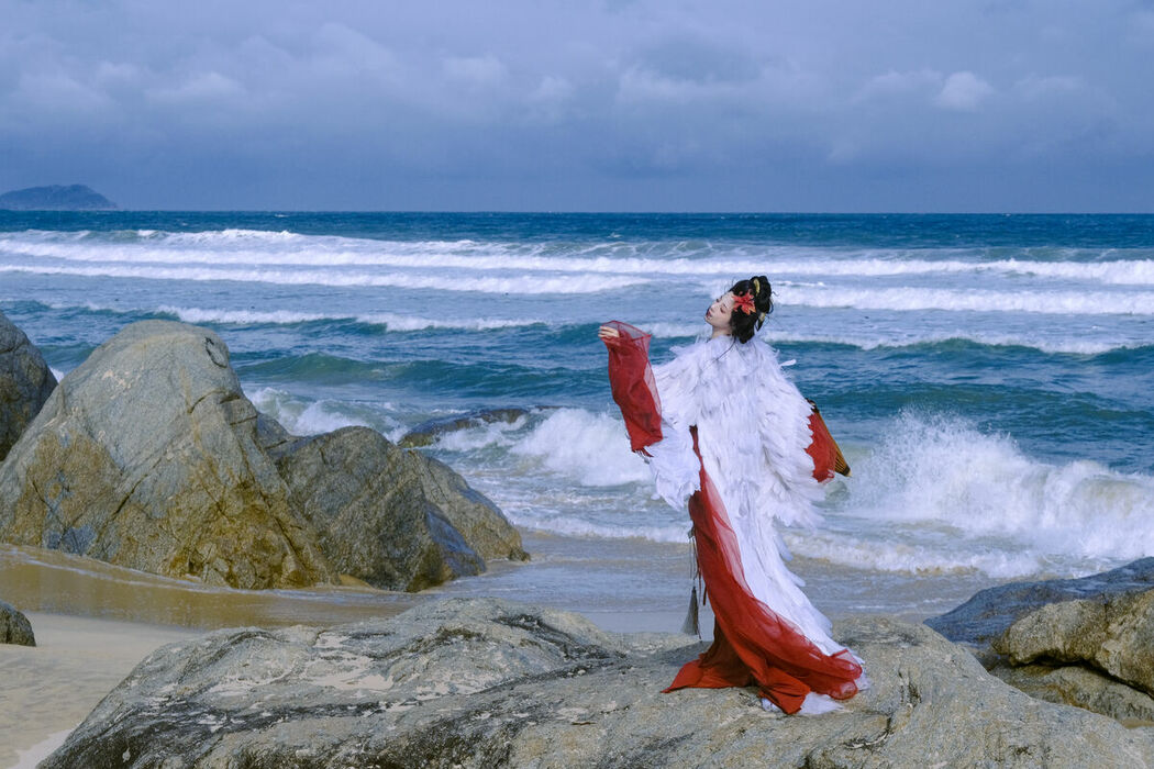 YiTuYu艺图语 Vol.9321 Qiong Zai Ai Chi Si Ji Dou (29P)