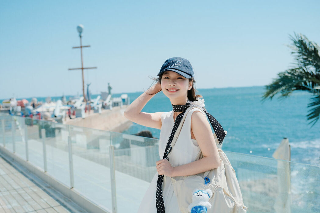 YiTuYu艺图语 Vol.9370 Ai Pai Ce Lian De Xiao Xiang (29P)