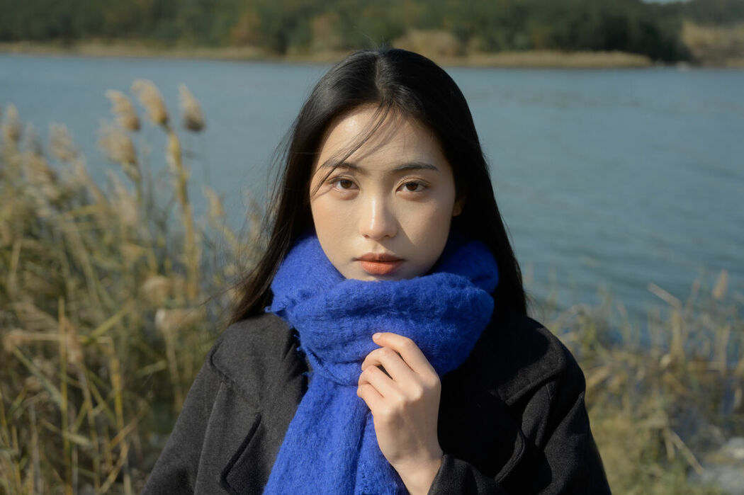 YiTuYu艺图语 Vol.9334 Ban Ge Yue Liang (18P)