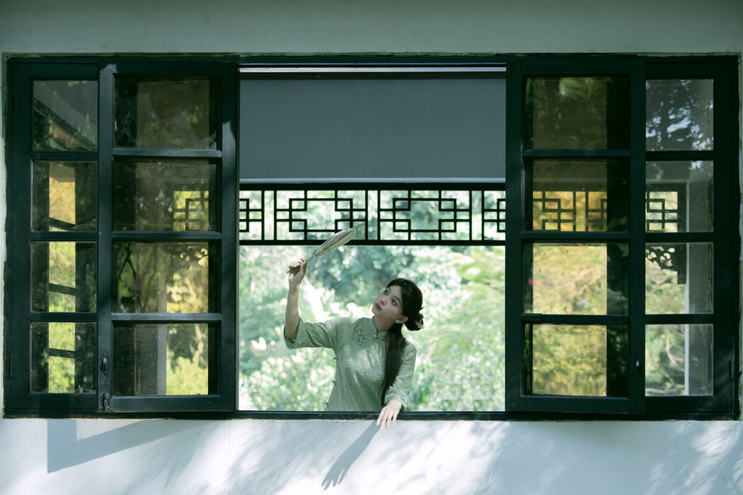 YiTuYu艺图语 Vol.9352 Qu Qi (25P)