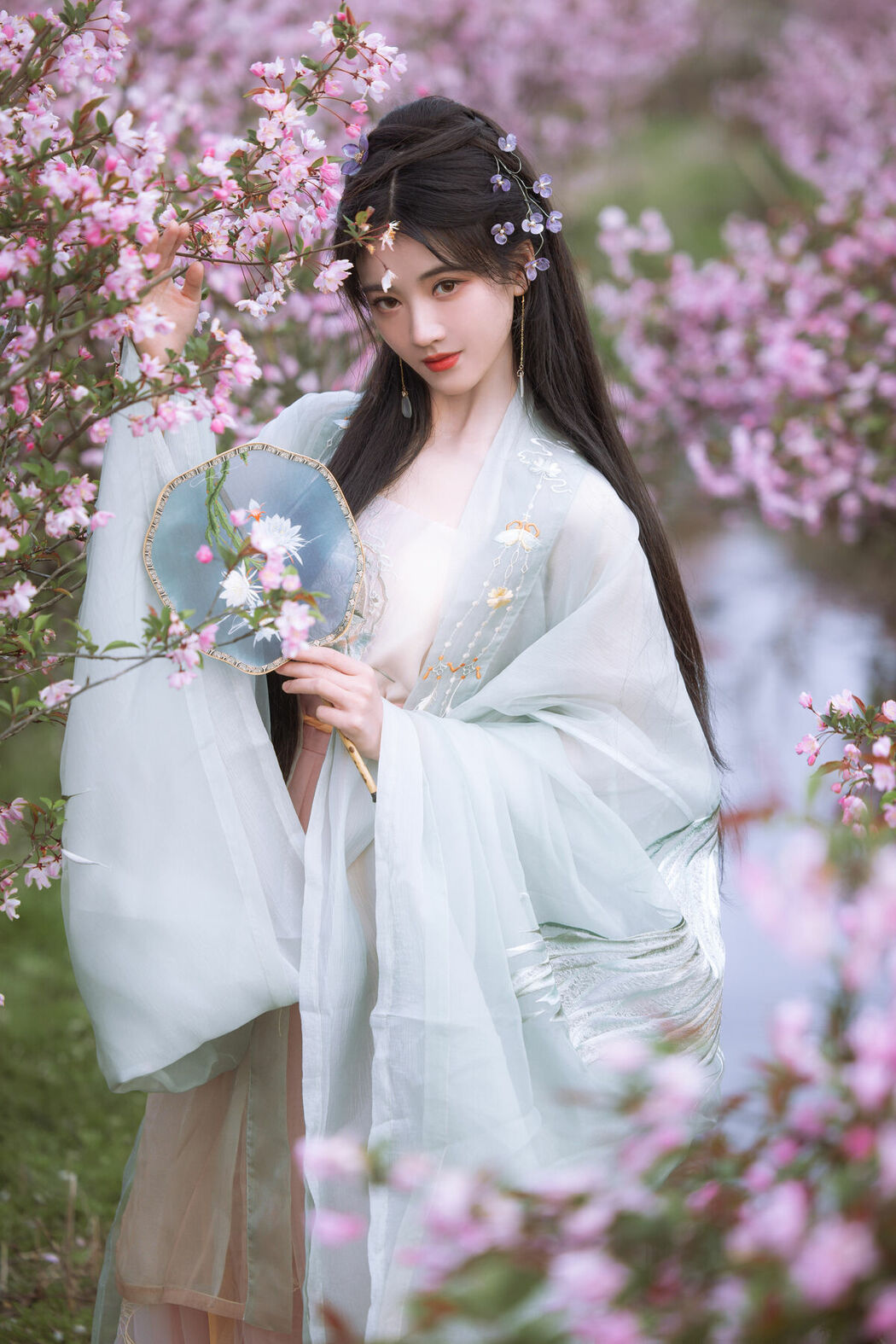 YiTuYu艺图语 Vol.9326 Dang Chu Jiao Ren Jia Xiao Tian Tian (18P)