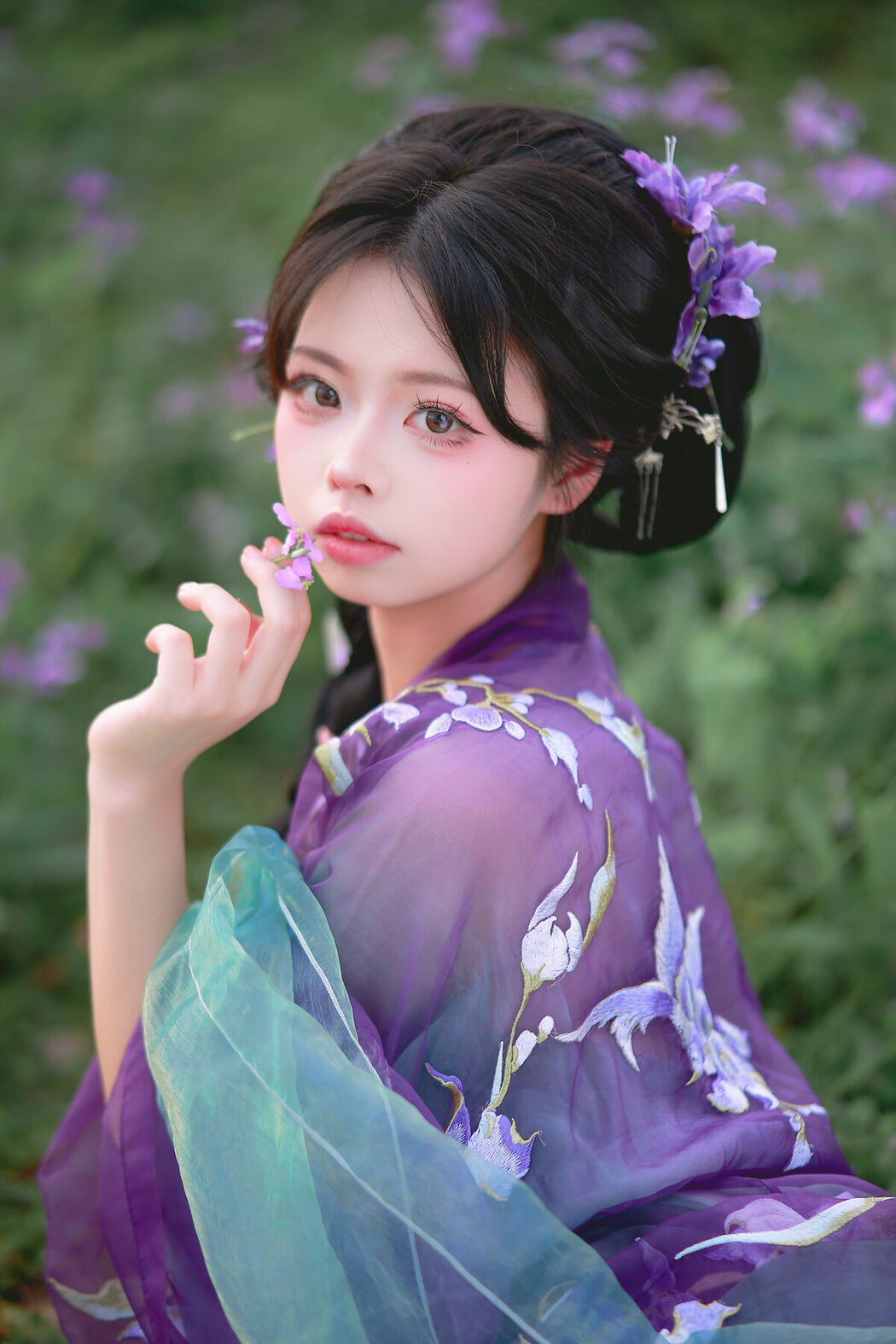 YiTuYu艺图语 Vol.9369 Fei Fei (15P)