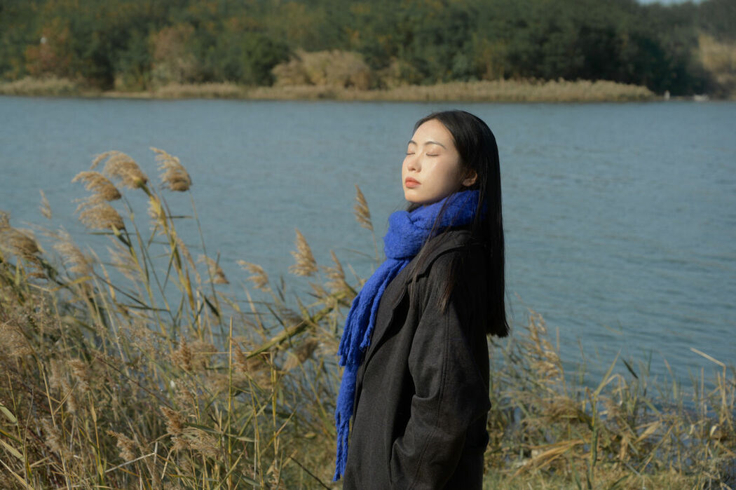 YiTuYu艺图语 Vol.9334 Ban Ge Yue Liang (18P)