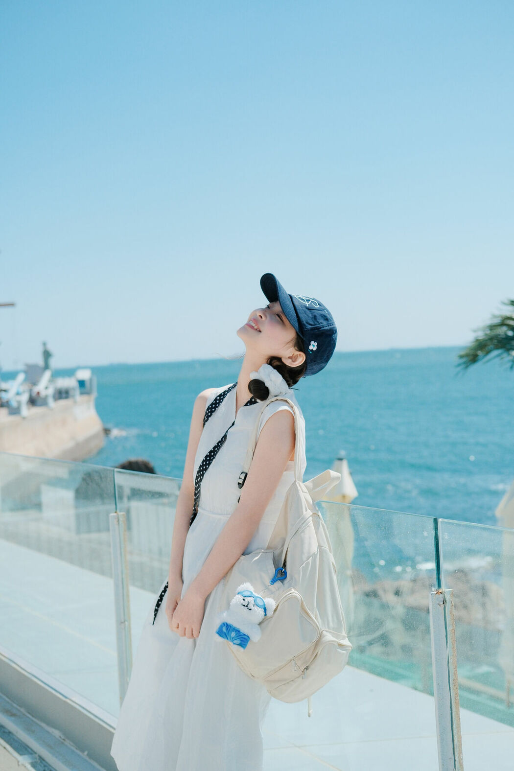 YiTuYu艺图语 Vol.9370 Ai Pai Ce Lian De Xiao Xiang (29P)