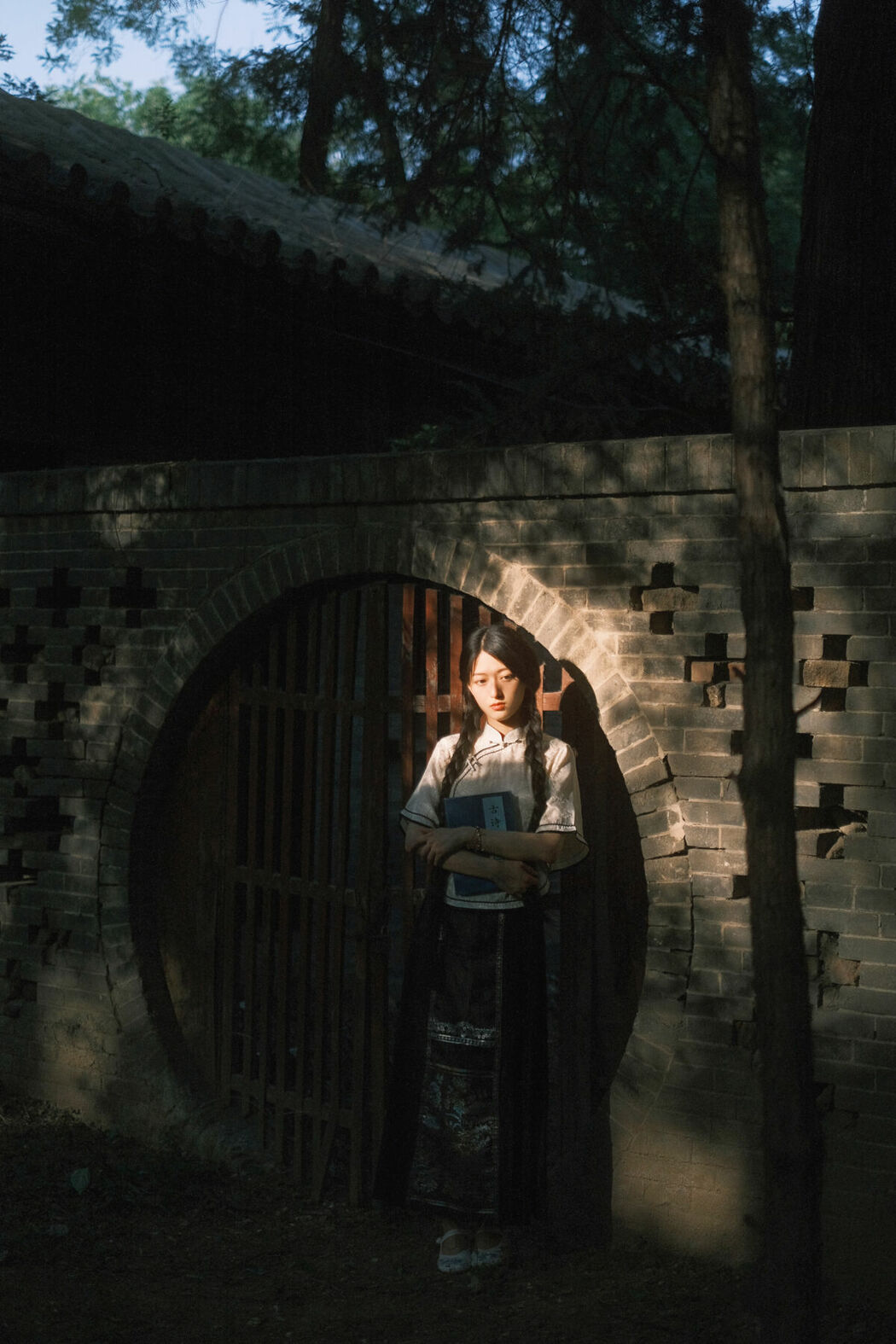 YiTuYu艺图语 Vol.9354 Xu Jia Yue (31P)