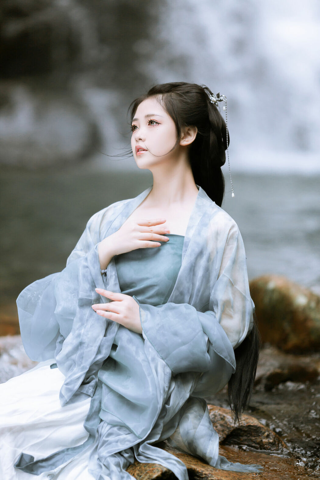 YiTuYu艺图语 Vol.9331 Qi Qi Ry (21P)