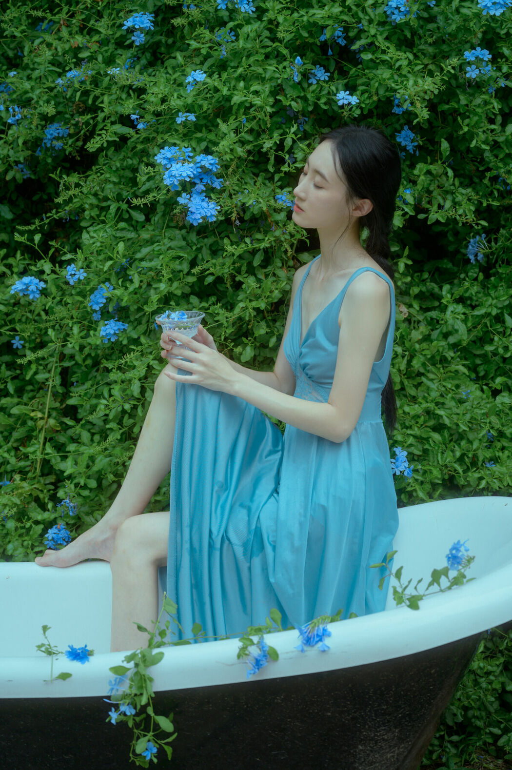 YiTuYu艺图语 Vol.9320 A Ji Yuan Zi (15P)