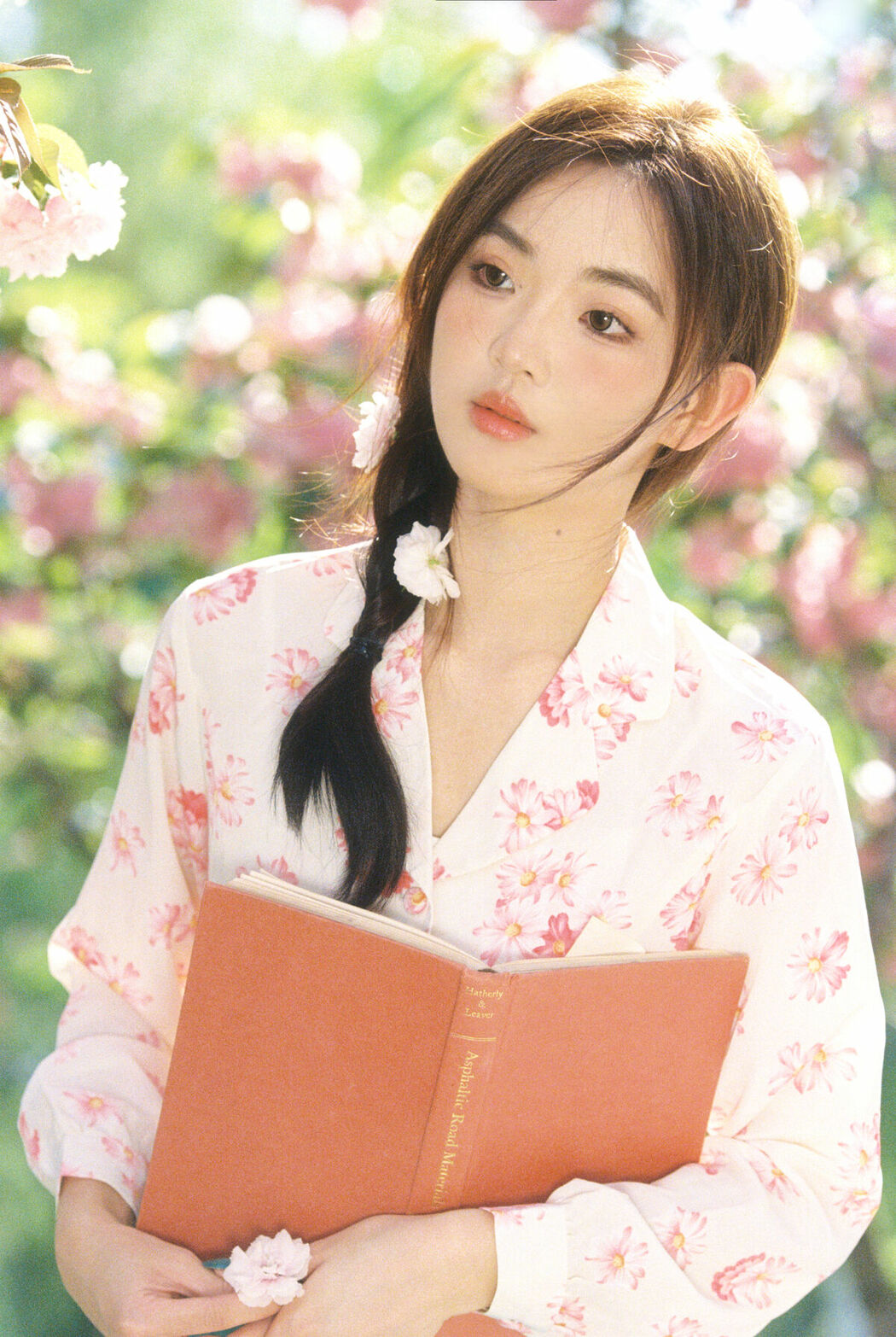 YiTuYu艺图语 Vol.9339 Yi Ming (15P)