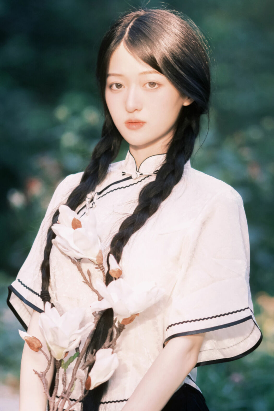 YiTuYu艺图语 Vol.9354 Xu Jia Yue (31P) Cover Photo