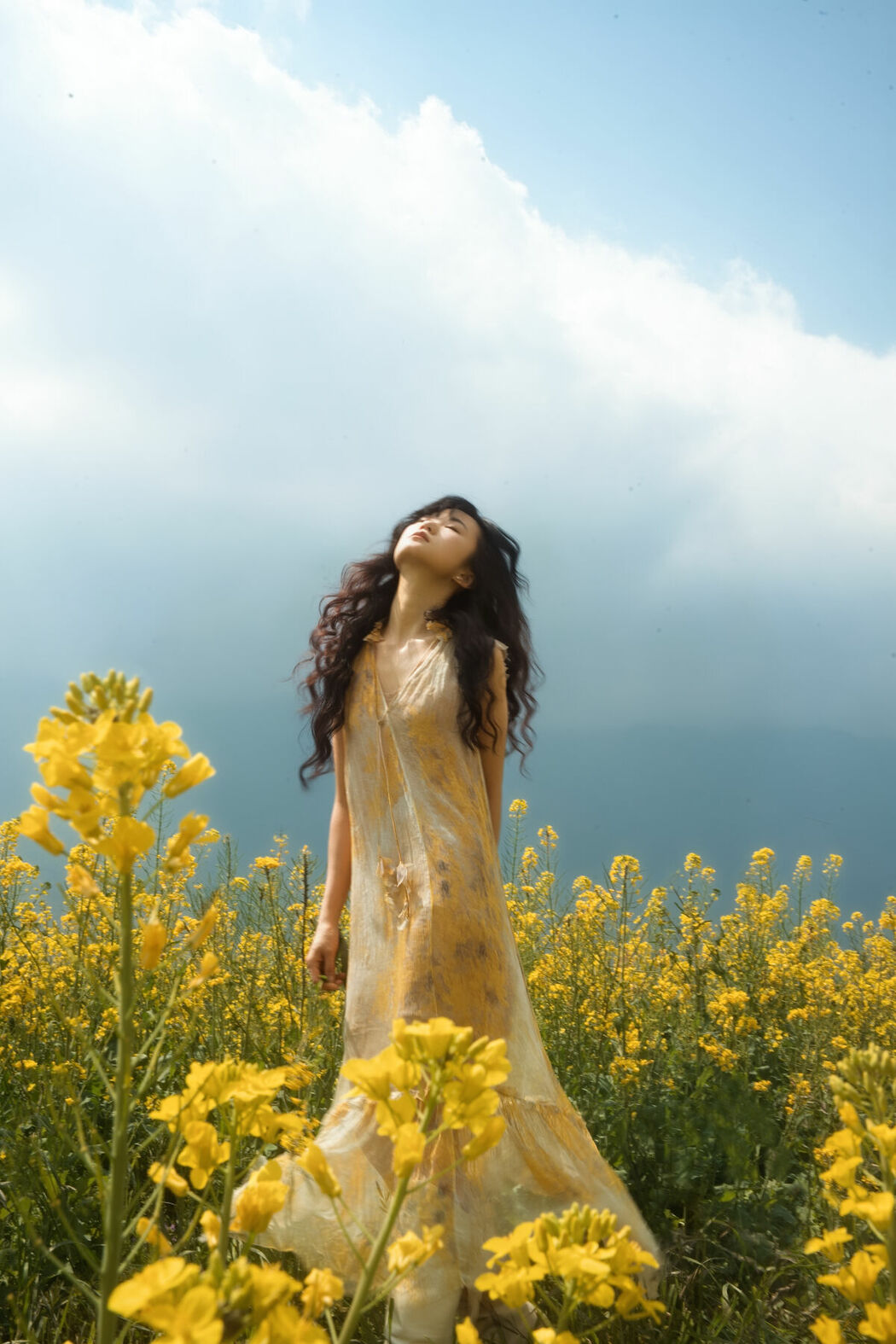 YiTuYu艺图语 Vol.9349 Nan Er (18P)