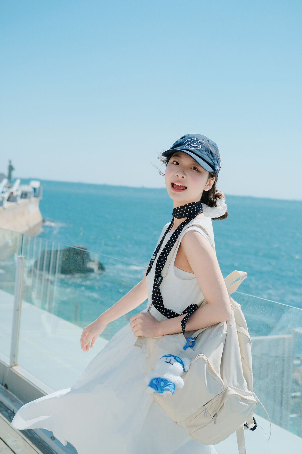 YiTuYu艺图语 Vol.9370 Ai Pai Ce Lian De Xiao Xiang (29P)