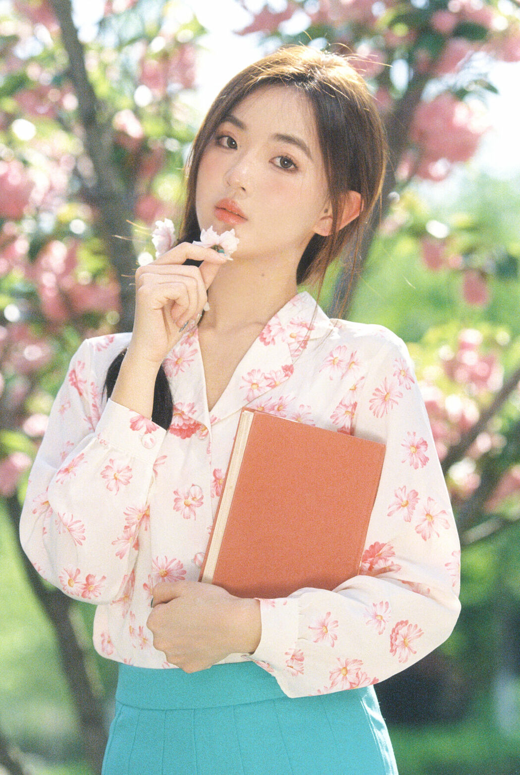 YiTuYu艺图语 Vol.9339 Yi Ming (15P)