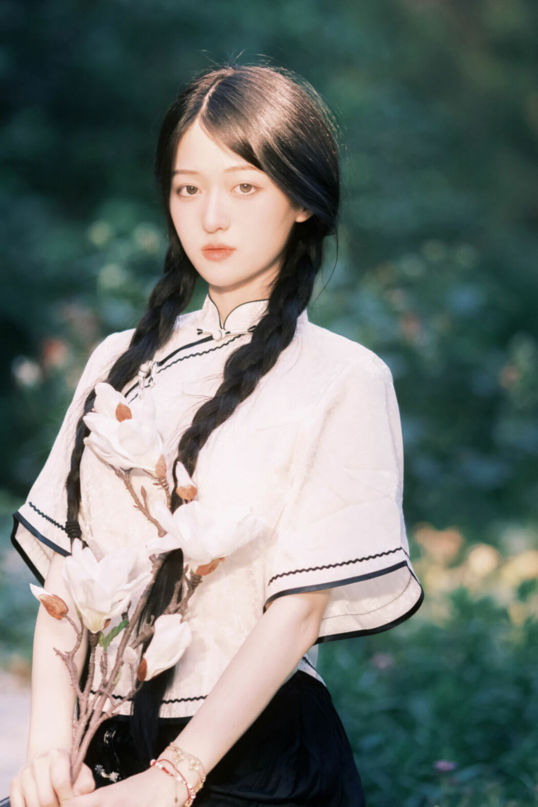 YiTuYu艺图语 Vol.9354 Xu Jia Yue (31P)