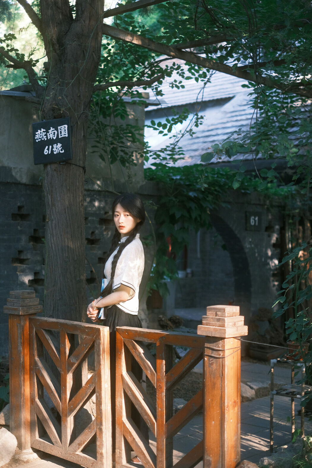 YiTuYu艺图语 Vol.9354 Xu Jia Yue (31P)