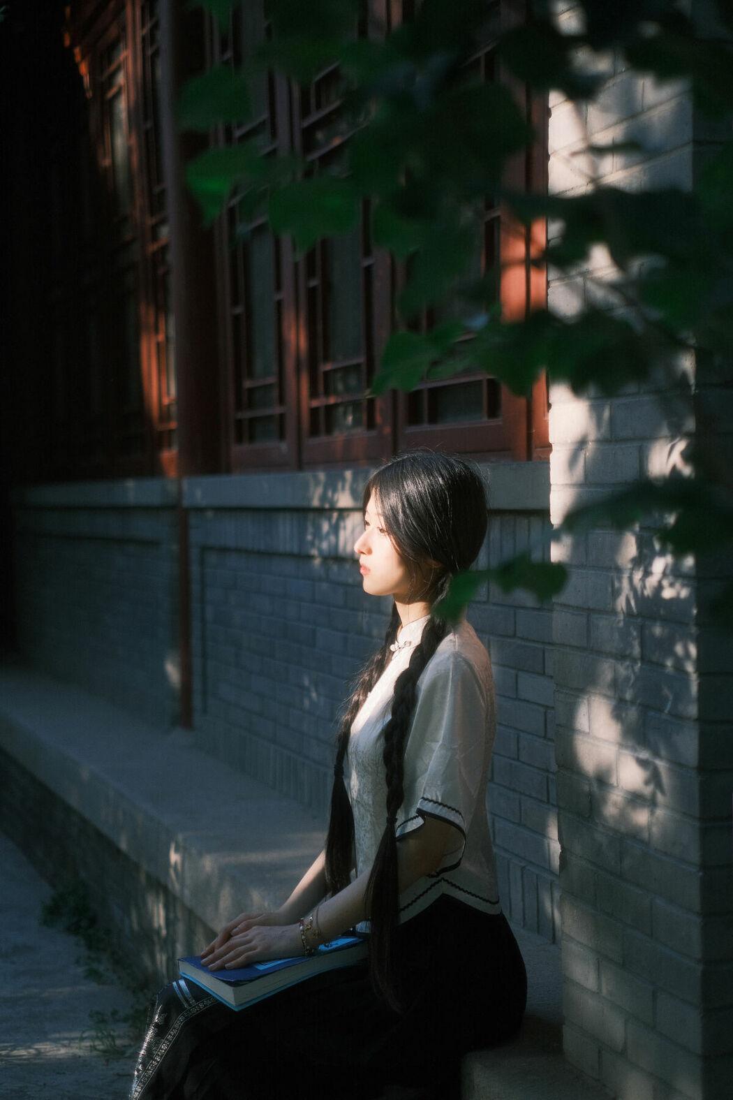 YiTuYu艺图语 Vol.9354 Xu Jia Yue (31P)