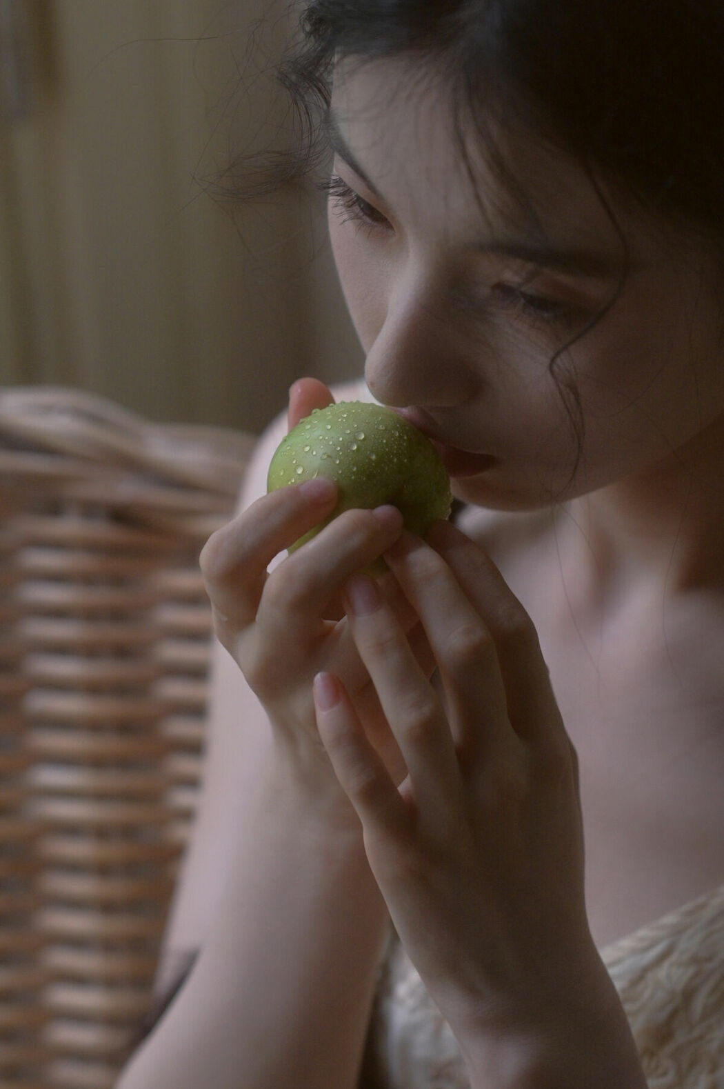 YiTuYu艺图语 Vol.9332 Yi Ming (54P)